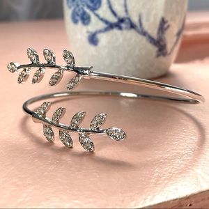 Rhinestone leaf wrap bangle